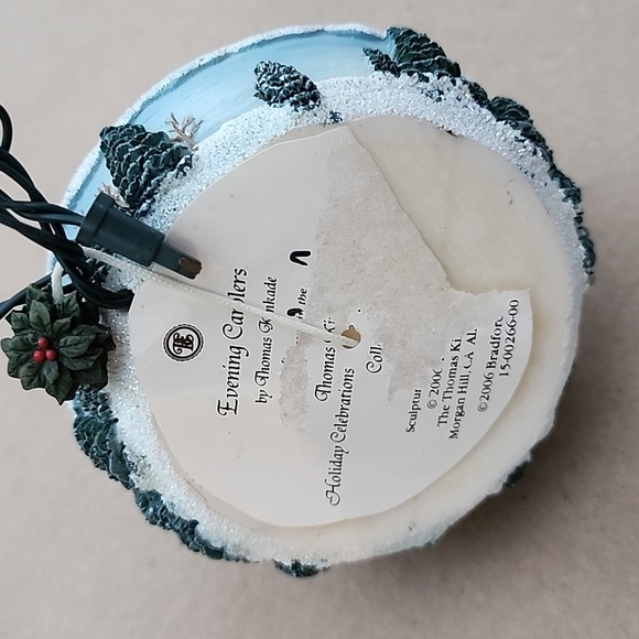 2006 Bradford Editions Evening Carolers Ornament by Thomas - Picture 6 of 7